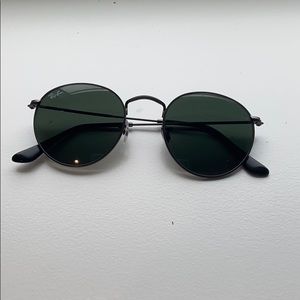 Men’s sunglasses